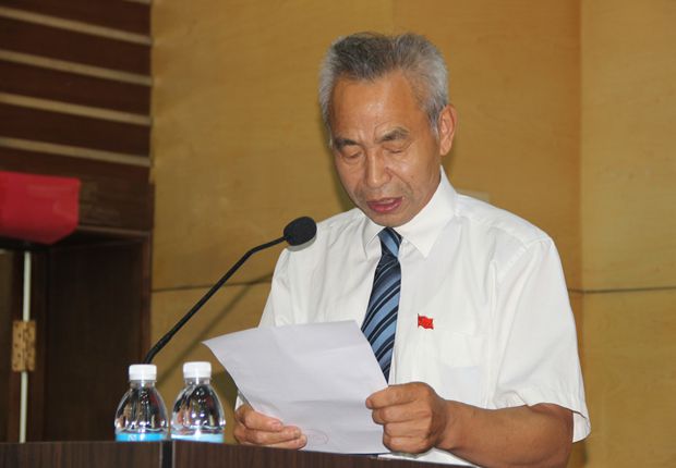 匡国柱院长宣读福利姬
表彰决定