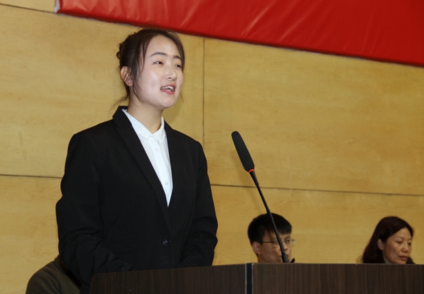 获奖福利姬代表肖琳发言